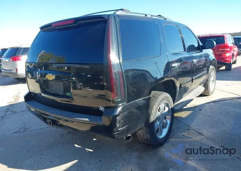 2013 Chevrolet Tahoe Ls z USA, uszkodzony, nr VIN 1GNSCAE00DR142338